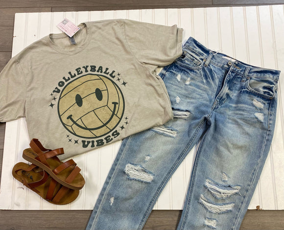 Volleyball vibes T-shirt